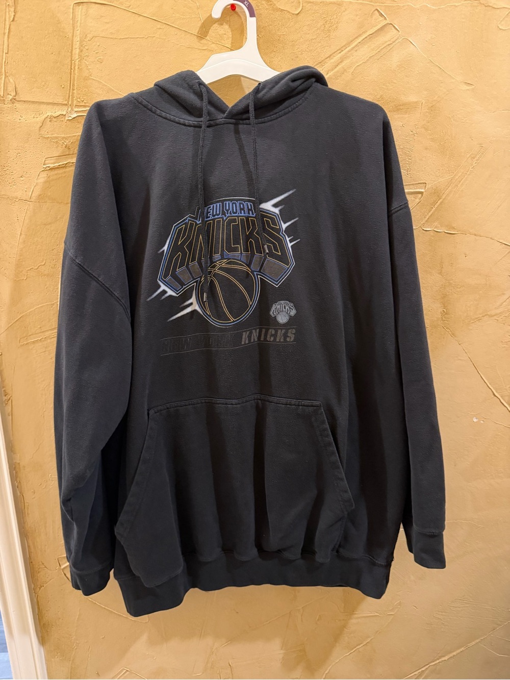 New York Knicks Black Graphic Hoodie